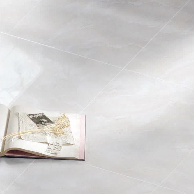 آلوارس 001 آبان آلوارس 001 آبان